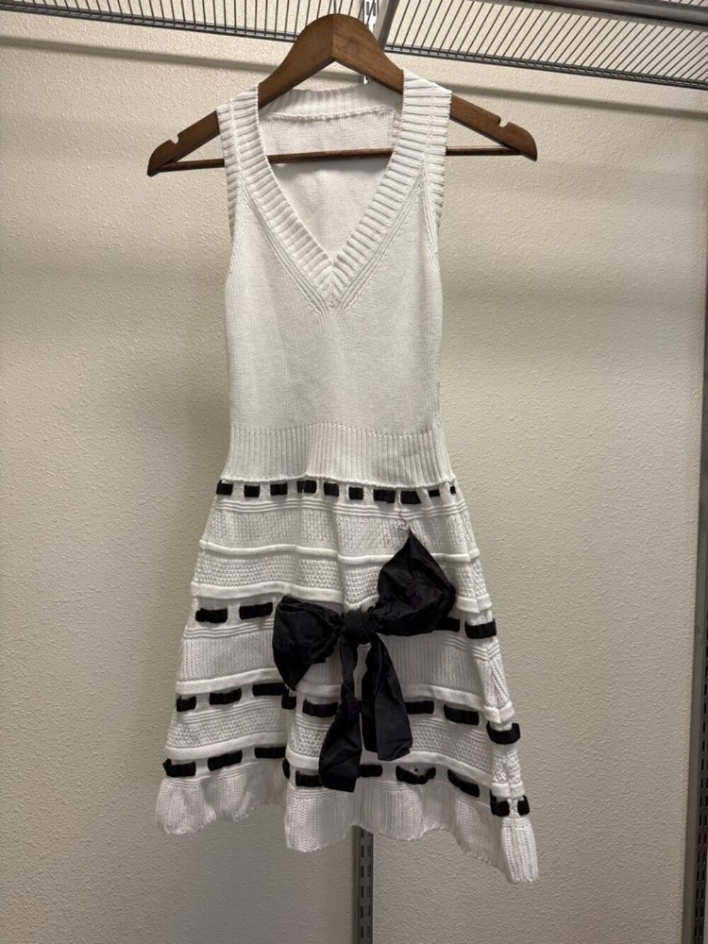 RED Valentino Spring/Summer 2011 White Crochet Knit Mini Dress Black Silk Bow